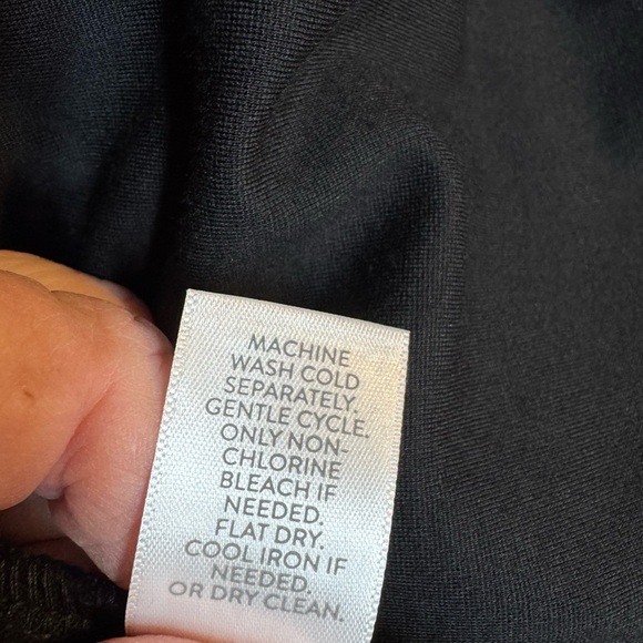 NWT  J. Jill Black Ponte Knit Top w/ Lace Accents  PLUS SIZE: 3X       #6 - Picture 9 of 12